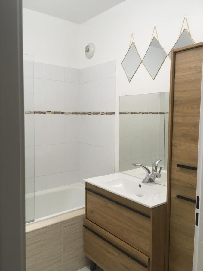 Appartement Situe Place Toscane A 5 Min De Disney セリ エクステリア 写真