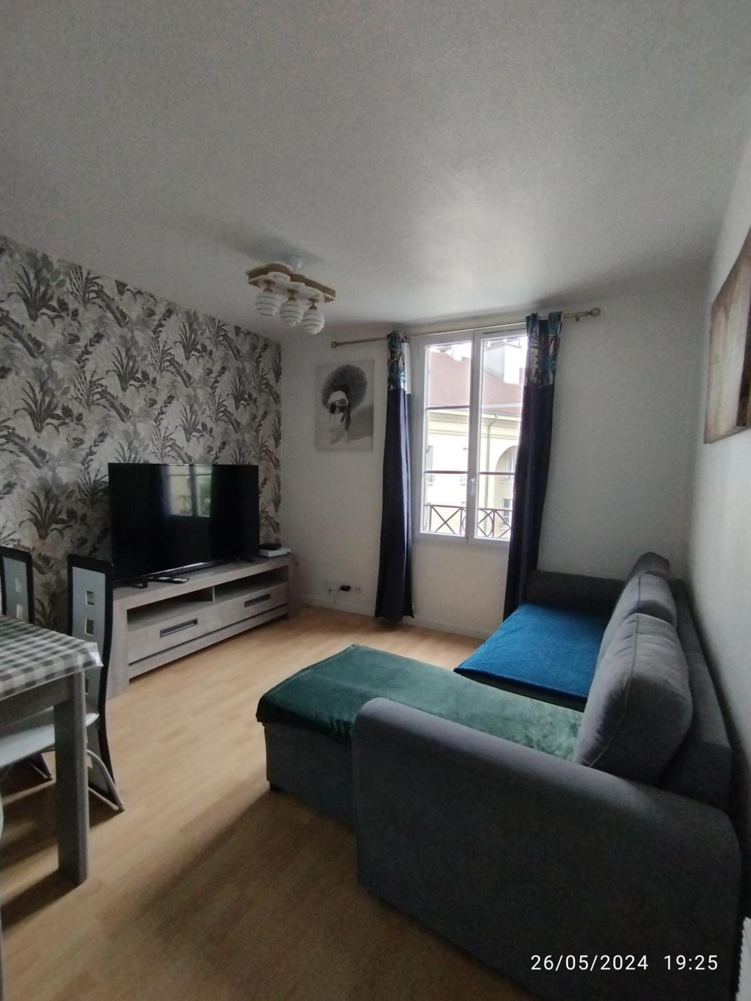 Appartement Situe Place Toscane A 5 Min De Disney セリ エクステリア 写真